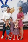 Amsterdam 2 juni 2019
Premiere huisdiergeheimen 2 in pathe arena. Nicolette Kluijver kwam met haar man en hun 3 kinderen