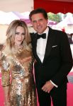 Amsterdam 25 mei 2019
Amsterdam dam diner tbv het aidsfonds in AFAS live. Nikkie Plessen met partner Ruben Bontekoe