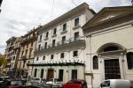 Rome mei 2019
Prinses Christina woont tegenwoordig in een appartement/penthouse in Rome.
Er zitten verschillende leuke winkeltjes in de buurt. Ook het collosseum ligt bij haar om de hoek.