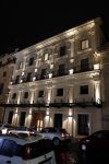 Rome mei 2019
Prinses Christina woont tegenwoordig in een appartement/penthouse in Rome.
Er zitten verschillende leuke winkeltjes in de buurt. Ook het collosseum ligt bij haar om de hoek.