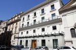 Rome mei 2019
Prinses Christina woont tegenwoordig in een appartement/penthouse in Rome.
Er zitten verschillende leuke winkeltjes in de buurt. Ook het collosseum ligt bij haar om de hoek.