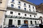 Rome mei 2019
Prinses Christina woont tegenwoordig in een appartement/penthouse in Rome.
Er zitten verschillende leuke winkeltjes in de buurt. Ook het collosseum ligt bij haar om de hoek.