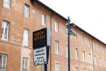 Rome mei 2019
Prinses Christina woont tegenwoordig in een appartement/penthouse in Rome.
Er zitten verschillende leuke winkeltjes in de buurt. Ook het collosseum ligt bij haar om de hoek.