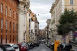 Rome mei 2019
Prinses Christina woont tegenwoordig in een appartement/penthouse in Rome.
Er zitten verschillende leuke winkeltjes in de buurt. Ook het collosseum ligt bij haar om de hoek.