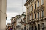 Rome mei 2019
Prinses Christina woont tegenwoordig in een appartement/penthouse in Rome.
Er zitten verschillende leuke winkeltjes in de buurt. Ook het collosseum ligt bij haar om de hoek.