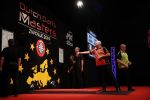 Zwolle 26 mei 2019
Raymond v Barneveld VS Michael v Gerwen op the dutch masters.
Michael zijn vrouw Daphne v Gerwen en Raymond zijn nieuwe vriendin Julia zijn ook aanwezig alsmede de manager van raymond , Jerry v Vianen