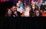Zwolle 26 mei 2019
Raymond v Barneveld VS Michael v Gerwen op the dutch masters.
Michael zijn vrouw Daphne v Gerwen en Raymond zijn nieuwe vriendin Julia Evans  zijn ook aanwezig alsmede de manager van raymond , Jerry v Vianen