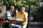 Amsterdam 27 mei 2019
Rolf Snoeren met zijn partner op terras.