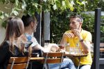 Amsterdam 27 mei 2019
Rolf Snoeren met zijn partner op terras.