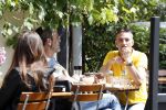 Amsterdam 27 mei 2019
Rolf Snoeren met zijn partner op terras.