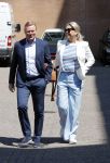 Amsterdam 29 mei 2019
10 jaar magazine Helden geporesnteerd bij Gassan Diamonds.
Frits en Barbara Barend praten met inge de Bruijn Ronald Koeman en Giovanni Bronkhorst. Ronald kwam met zijn vrouw Bartina