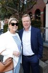 Amsterdam 29 mei 2019
10 jaar magazine Helden geporesnteerd bij Gassan Diamonds.
Frits en Barbara Barend praten met inge de Bruijn Ronald Koeman en Giovanni Bronkhorst. Ronald kwam met zijn vrouw Bartina