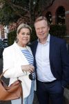 Amsterdam 29 mei 2019
10 jaar magazine Helden geporesnteerd bij Gassan Diamonds.
Frits en Barbara Barend praten met inge de Bruijn Ronald Koeman en Giovanni Bronkhorst. Ronald kwam met zijn vrouw Bartina