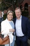 Amsterdam 29 mei 2019
10 jaar magazine Helden geporesnteerd bij Gassan Diamonds.
Frits en Barbara Barend praten met inge de Bruijn Ronald Koeman en Giovanni Bronkhorst. Ronald kwam met zijn vrouw Bartina