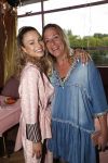 Amsterdam 28 mei 2019
Presentatie boek Rose Bertram bij mama Kelly in het Olympisch stadion. Rose met de moeder van Gregory v d Wiel
