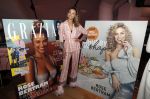 Amsterdam 28 mei 2019
Presentatie boek Rose Bertram bij mama Kelly in het Olympisch stadion.