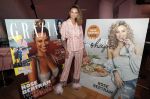 Amsterdam 28 mei 2019
Presentatie boek Rose Bertram bij mama Kelly in het Olympisch stadion.