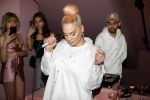 Amsterdam 28 mei 2019
Presentatie boek Rose Bertram bij mama Kelly in het Olympisch stadion. zangeres vriendin Rose