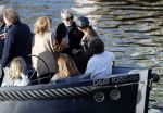 Amsterdam 9 mei 2019
Surpisefeestje voor Ruud de Wild georganiseerd door zijn ex vrouw Aafke.
Olcay Gulsen is eer natuurlijk bij. ze gingen varen met boot op grachten Amsterdam.