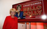 Amsterdam 21 mei 2019
iris v d Ende presnteert met haar bedrijf medialane de cast van hello Dolly met oa Simone Kleinsman Paul de Leeuw Freek Bartels Jorgen Raymann en Marjolein Touw.
