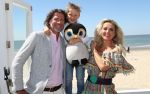 Castricum aan Zee, 15 Mei 2019 Uitreiking boek Sonja Bakker
Sonja Bakker met Barry van Suijdam en Bram