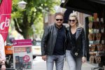 Amsterdam 27 mei 2019
Wesly Bronkhorst met zijn vriendin op de cornelis schuytstraat.
