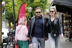 Amsterdam 27 mei 2019
Wesly Bronkhorst met zijn vriendin op de cornelis schuytstraat.