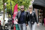 Amsterdam 27 mei 2019
Wesly Bronkhorst met zijn vriendin op de cornelis schuytstraat.