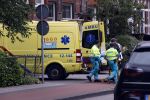 Haarlem 4 juni 2020
Een ambulance haalt een verwarde man op