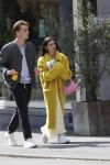Amsterdam 4 mei 2020
Anna Nooshin en Robbert Rodenburg op de pc hoofstraat