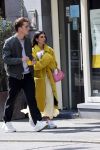 Amsterdam 4 mei 2020
Anna Nooshin en Robbert Rodenburg op de pc hoofstraat