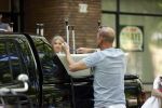 Amsterdam 17 mei 2020
Partner Astrid Joosten helpt met verhuizen