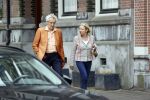 Amsterdam 8 juni 2020
Boudewijn Poelman met zijn  vrouw In Amsterdam zuid.