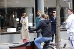 Amsterdam 15 mei 2020
Carice v Houten aan de wandel met Rop Verheijen en Alex Klaassen