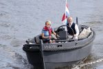 25 Mei 2020 Caroline Tensen met haar man in de sloep