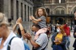 Amsterdam 1 juni 2020
Demonstratie op de dam tegen politiegeweld tegen donkere mensen naar aanleiding van de dood van George Floyd door poltieman in USA