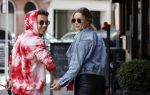 Amsterdam 14 mei 2020
Djarno Hofland met zijn vriendin Manon Kool op de cornelis schuytstraat