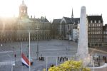 Amsterdam 4 mei 2020
Dodenherdenking op de dam zonder publiek vanwege Corona . Koning Willem Alexander Koningin Maxima Femke Halsema Gerdi Verbeet en Marc Rutte zijn aanwezig . Er ston veel politie aan de zijkanten en op de daken .