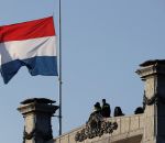 Amsterdam 4 mei 2020
Dodenherdenking op de dam zonder publiek vanwege Corona . 
Security