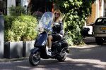 Amsterdam 27 mei 2020
Estelle Cruijff op vespa scooter in Amsterdam zuid.