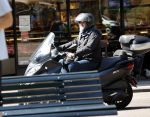 Amsterdam 19 mei 2020
Ferry de Kok op zijn driewieler motor MP3