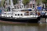 Harlingen 28 mei 2020
Frits Wester en een vriend (Jaap) varen de haven van Harlingen uit met de zeilboot van Frits