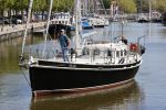 Harlingen 28 mei 2020
Frits Wester en een vriend (Jaap) varen de haven van Harlingen uit met de zeilboot van Frits