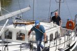 Harlingen 28 mei 2020
Frits Wester en een vriend (Jaap) varen de haven van Harlingen uit met de zeilboot van Frits