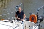 Harlingen 28 mei 2020
Frits Wester en een vriend (Jaap) varen de haven van Harlingen uit met de zeilboot van Frits