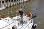 Harlingen 28 mei 2020
Frits Wester en een vriend (Jaap) varen de haven van Harlingen uit met de zeilboot van Frits
