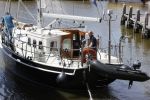 Harlingen 28 mei 2020
Frits Wester en een vriend (Jaap) varen de haven van Harlingen uit met de zeilboot van Frits