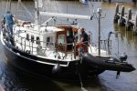Harlingen 28 mei 2020
Frits Wester en een vriend (Jaap) varen de haven van Harlingen uit met de zeilboot van Frits