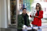Amsterdam 27 mei 2020
Gregory v d Wiel en zijn vriendin Rose Bertram zijn weer terug naar Nederrland verhuisd.