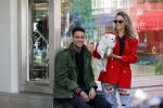 Amsterdam 27 mei 2020
Gregory v d Wiel en zijn vriendin Rose Bertram zijn weer terug naar Nederrland verhuisd.